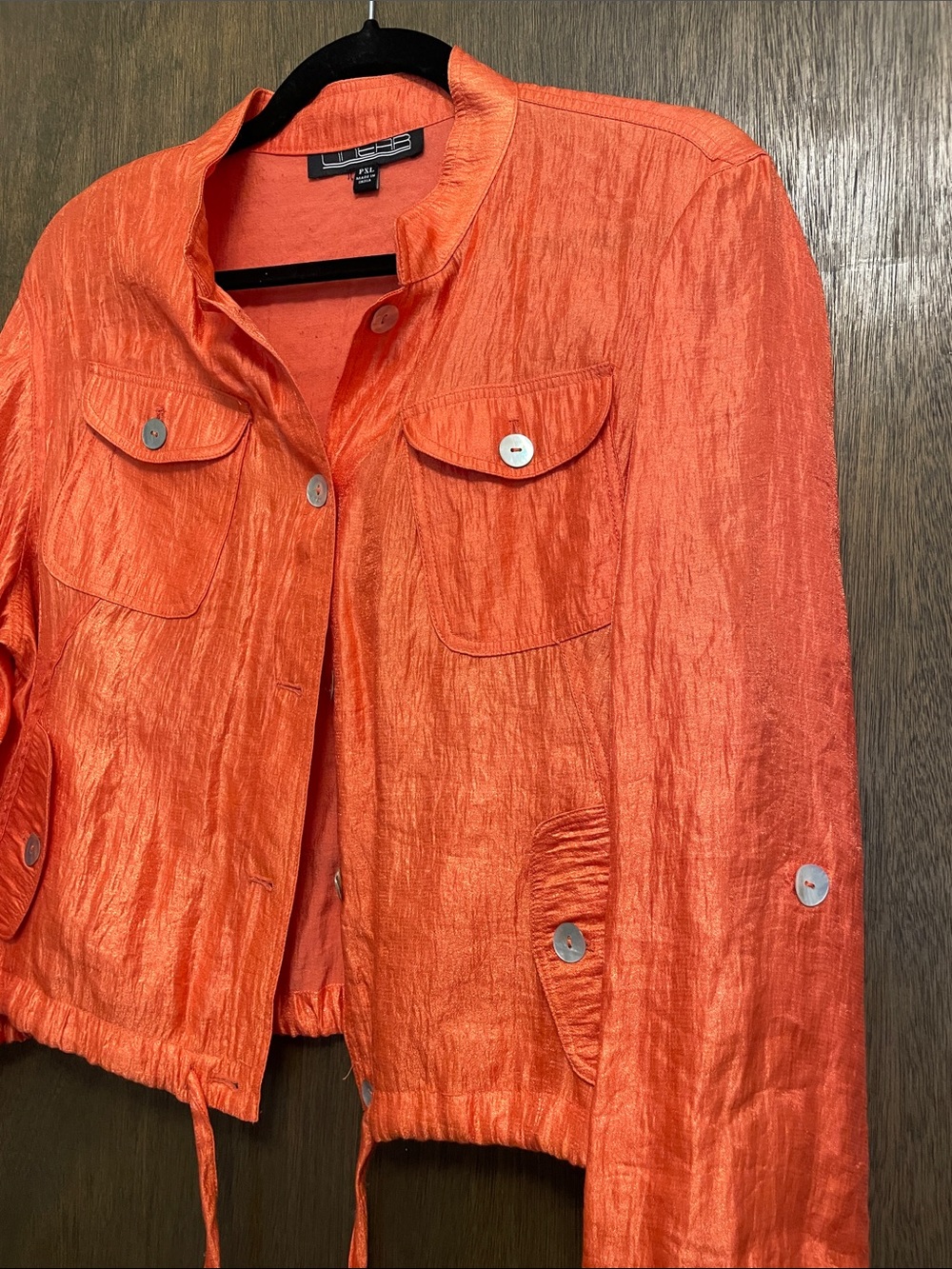 Linear Crop Drawstring Utility Jacket - Picture 4 of 4